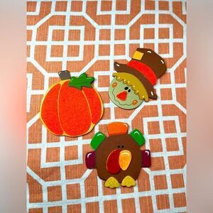 3 NEW! Thanksgiving Theme Colorful Painted Wood Craft Cutouts Felt Accen…